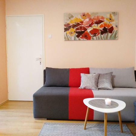 Sunray Studio Apartment Zagreb Exterior photo
