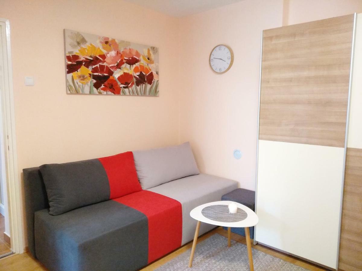 Sunray Studio Apartment Zagreb Exterior photo
